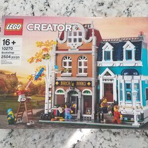 NWT 📚RETIRED Lego 10270 Creator Expert Bookshop Bookstore New Factory Sealed